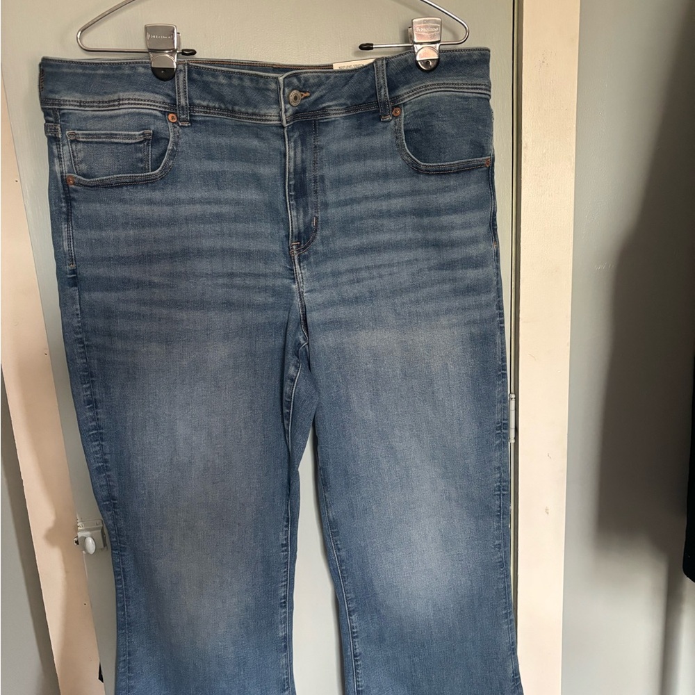 American Eagle Outfitters Women's Boot Cut Jeans - Light Blue